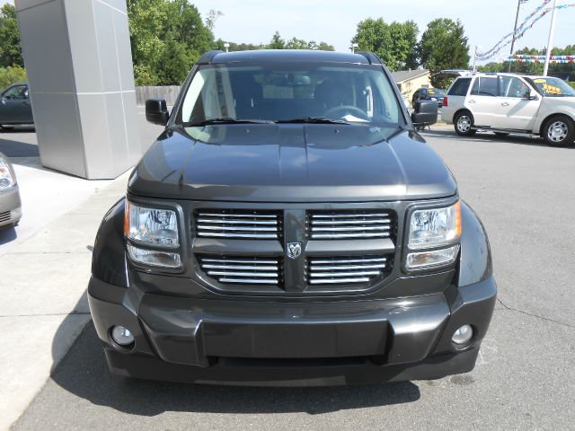 Dodge Nitro 2011 photo 4