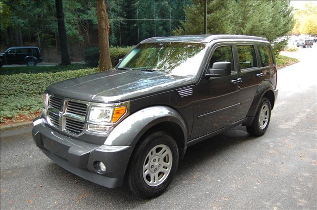 Dodge Nitro 2011 photo 3