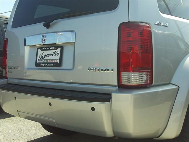 Dodge Nitro 2011 photo 3