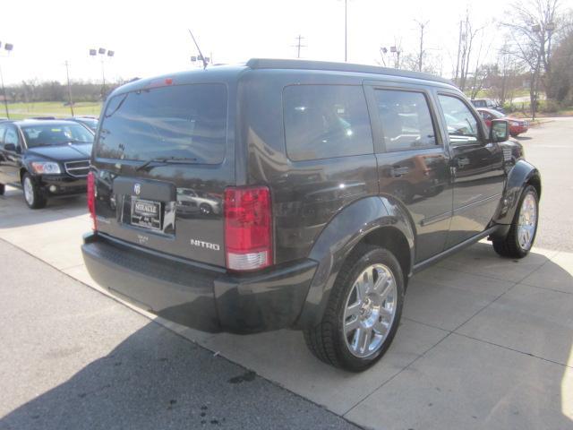 Dodge Nitro Laredo / Trail Rated Sport Utility