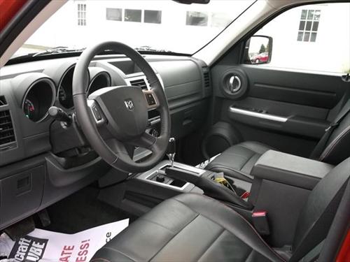 Dodge Nitro 2011 photo 1