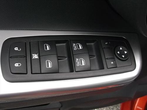 Dodge Nitro 2011 photo 4