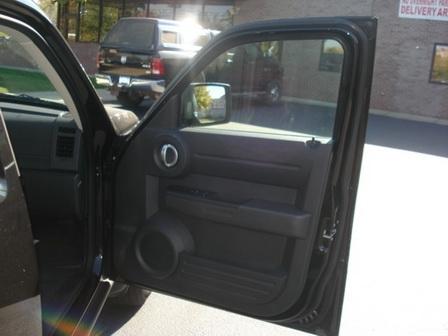 Dodge Nitro 2011 photo 1