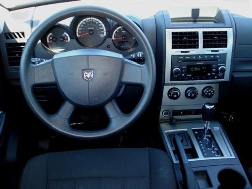 Dodge Nitro SE Other