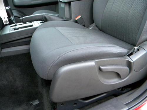 Dodge Nitro SE Other