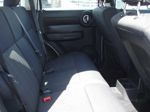 Dodge Nitro 2011 photo 4