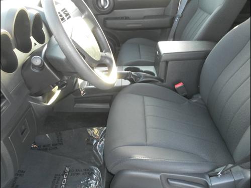 Dodge Nitro 2011 photo 5