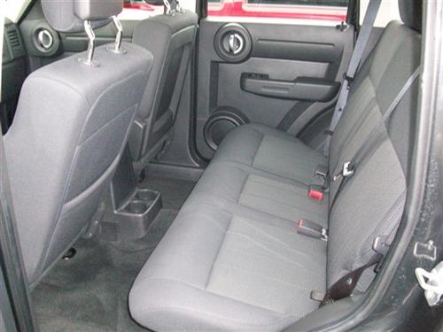 Dodge Nitro 2011 photo 1