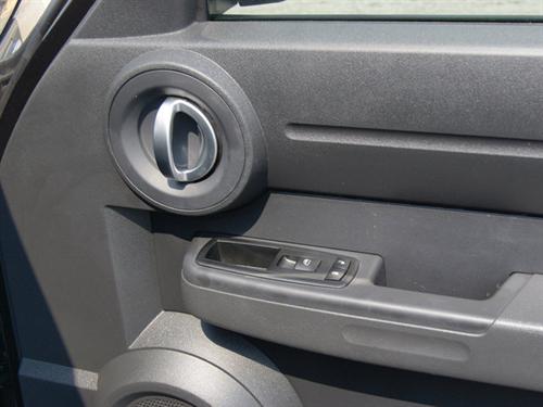 Dodge Nitro 2011 photo 1