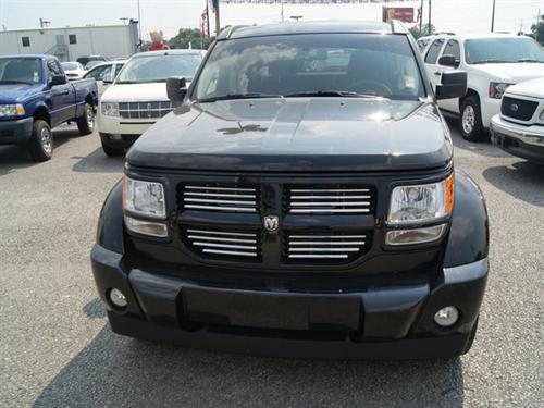 Dodge Nitro 2011 photo 2