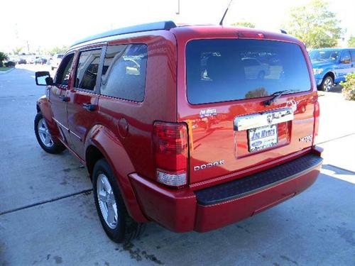 Dodge Nitro 2011 photo 1