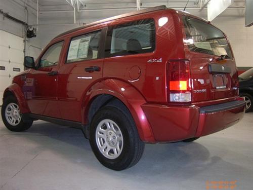 Dodge Nitro 2011 photo 1