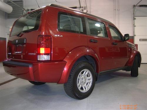 Dodge Nitro 2011 photo 3