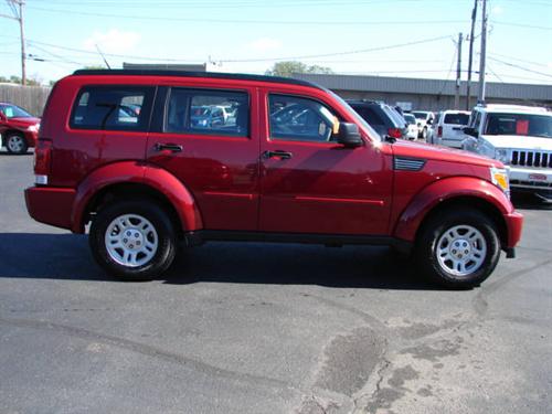Dodge Nitro 2011 photo 1