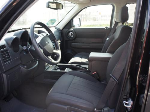 Dodge Nitro 2011 photo 1