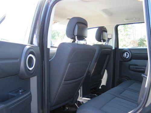 Dodge Nitro 2011 photo 2