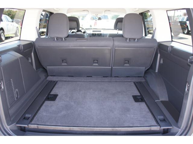 Dodge Nitro 2011 photo 1