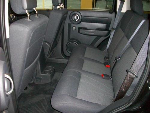 Dodge Nitro 2011 photo 3