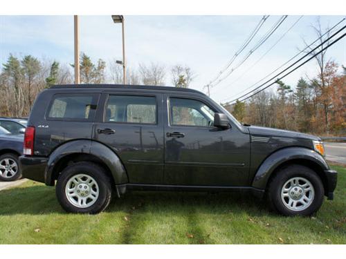 Dodge Nitro 2011 photo 4