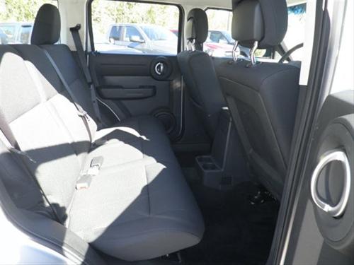 Dodge Nitro SE Other