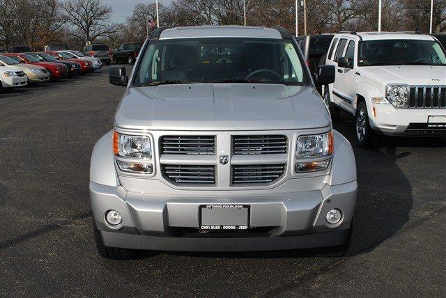 Dodge Nitro 2011 photo 5