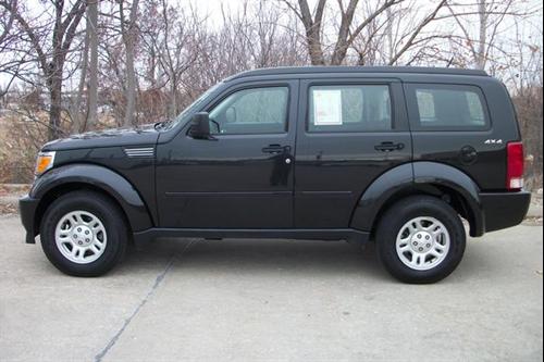 Dodge Nitro 2011 photo 4