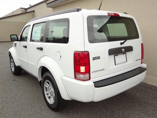 Dodge Nitro 2011 photo 4