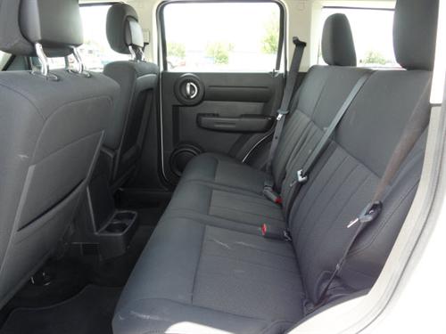 Dodge Nitro 2011 photo 1