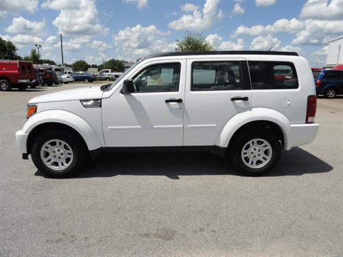 Dodge Nitro 2011 photo 4