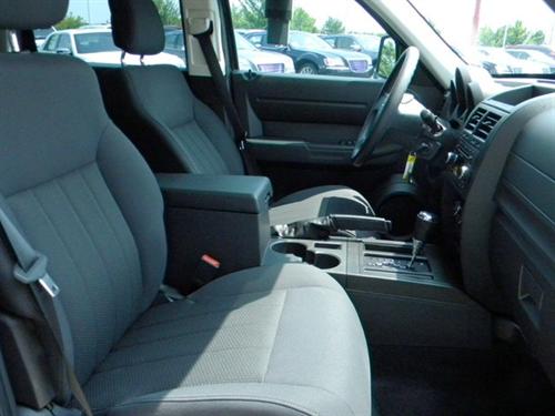 Dodge Nitro 2011 photo 1