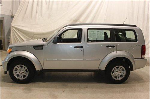 Dodge Nitro 2011 photo 1