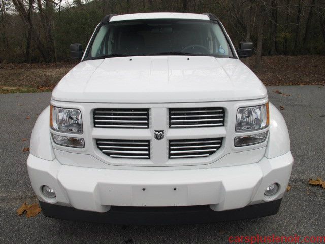 Dodge Nitro 2011 photo 3