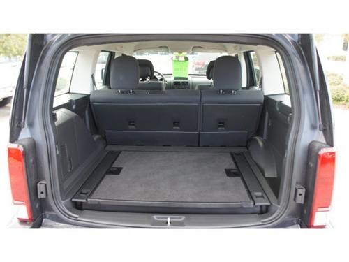 Dodge Nitro 2011 photo 2