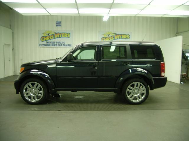 Dodge Nitro 2011 photo 1