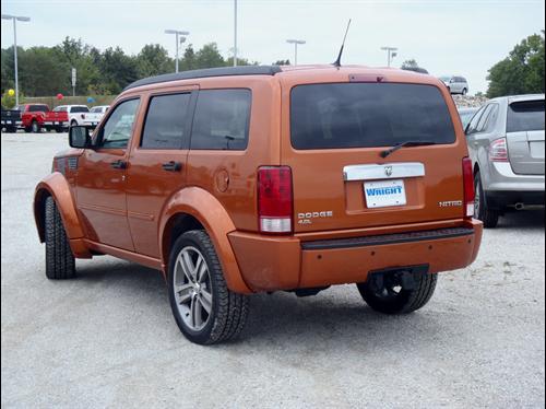 Dodge Nitro 2011 photo 2