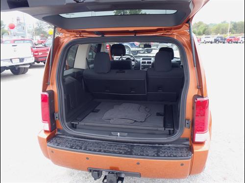 Dodge Nitro 2011 photo 4
