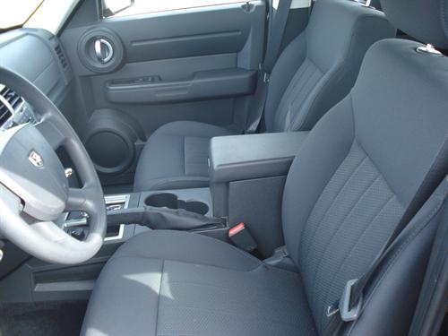 Dodge Nitro 2011 photo 5