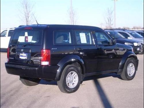Dodge Nitro 2011 photo 1