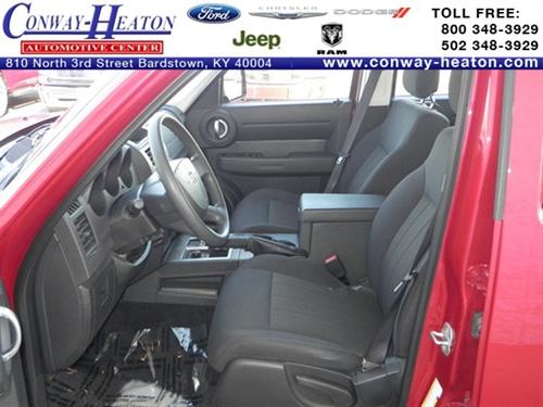 Dodge Nitro 2011 photo 1