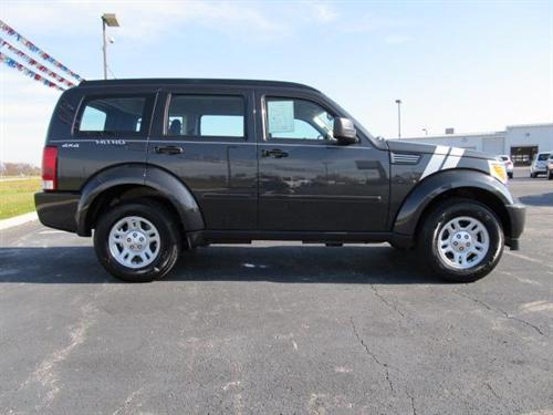 Dodge Nitro 2011 photo 3