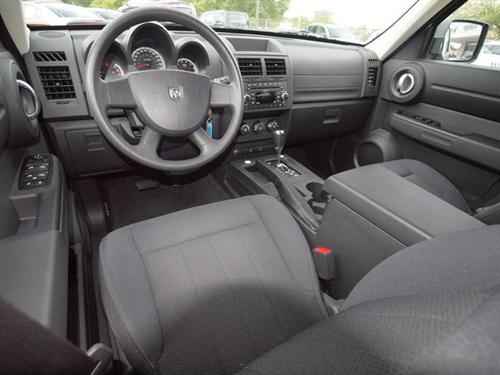 Dodge Nitro SE Other