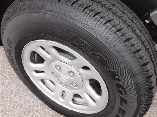 Dodge Nitro 2011 photo 4