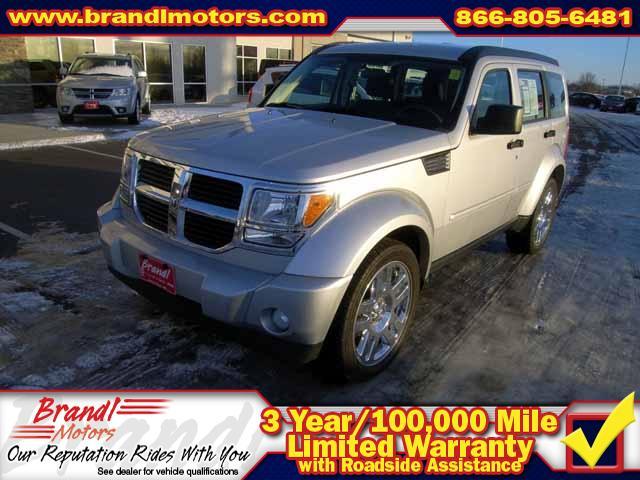 Dodge Nitro 2011 photo 1