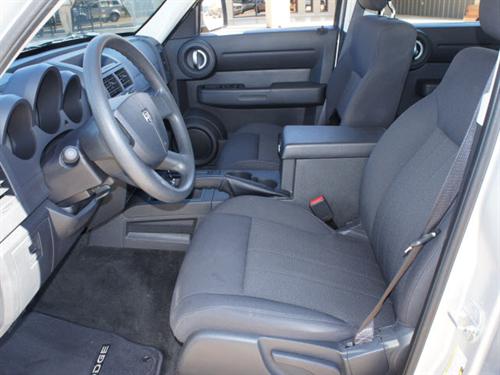 Dodge Nitro 2011 photo 2