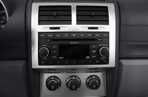 Dodge Nitro 2011 photo 1