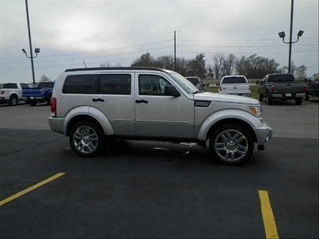 Dodge Nitro GL Very Clean Drives Like New Sport Utility