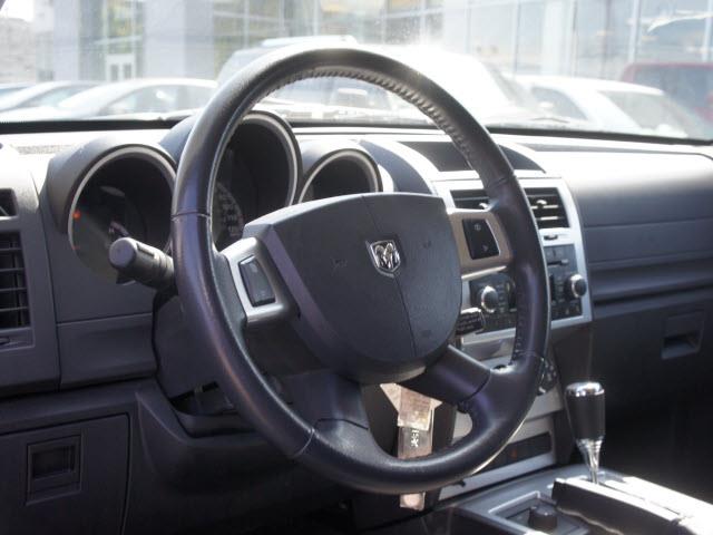 Dodge Nitro 2011 photo 2