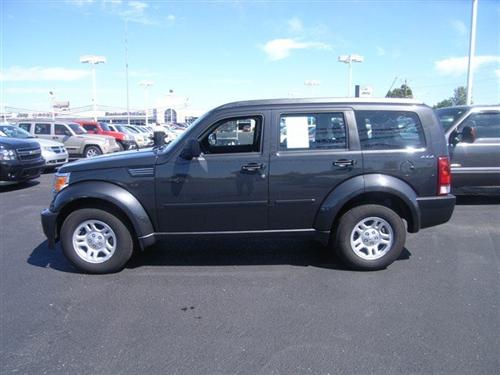 Dodge Nitro SE Other