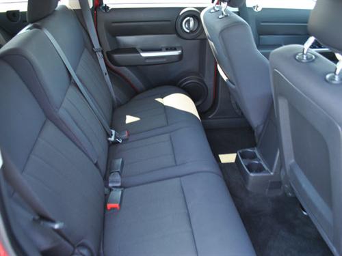 Dodge Nitro 2011 photo 2