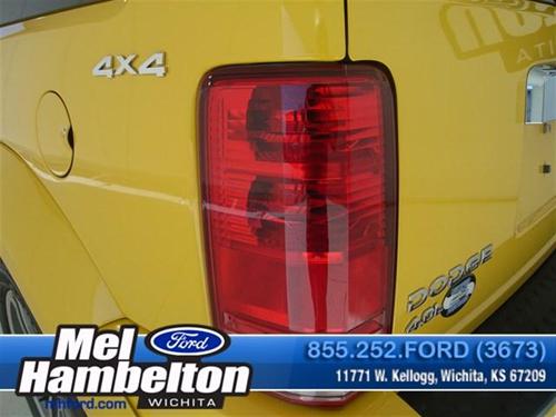 Dodge Nitro 2011 photo 1